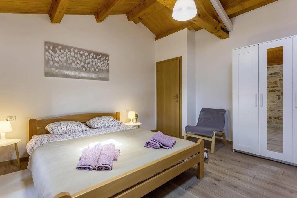 House Kristina **** Villa Burici Exterior photo